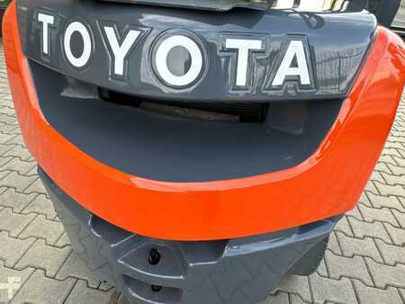 Toyota  02-8FGF25 // LPG // 2018 year // Triplex 4300 mm // | 14