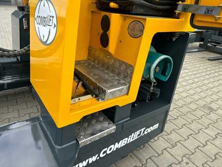 Combilift C2500  //LPG // Wide positioner // | 15