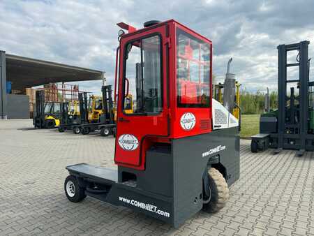 Combilift Combilift  C4000 // DIESEL // Low mast | 15