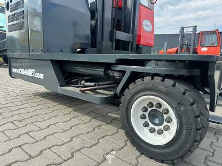 Combilift Combilift  C4000 // DIESEL // Low mast | 17