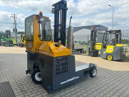 Combilift C3000/ Like new /Only  1900 hours !!! | 3