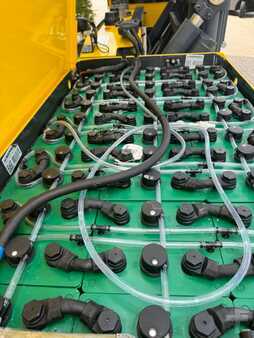 Combilift C2500 EST/ELECTRIC /Only 1451 hours/ battery reconditioned,efficiency of 81%. | 6