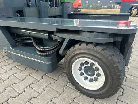 Combilift C4000 // 2015 year // Triplex 8400 mm  // Only  7299 hours | 16