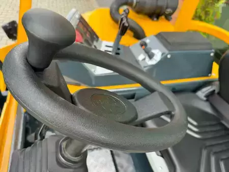 Combilift CB3000 //2017 year // Toyota engine | 3