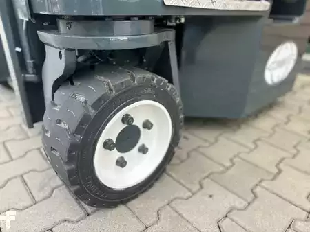 Combilift CB3000 //2016 year // Toyota engine | 15