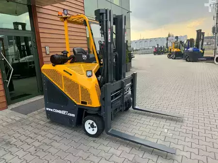 Combilift CB3000 //2016 year // Toyota engine | 2