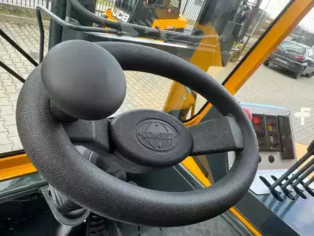 Combilift CB3000 //2016 year // Toyota engine | 9