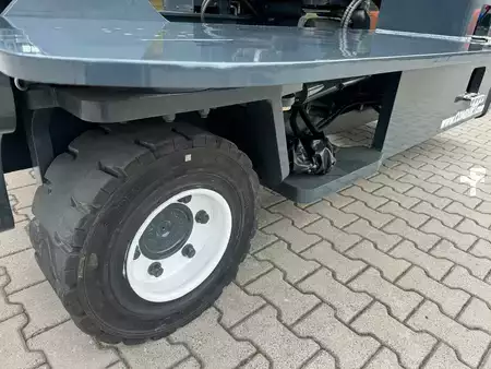 Combilift C6000 /Wide positioner/AC/Only 4675 hours !!! | 18