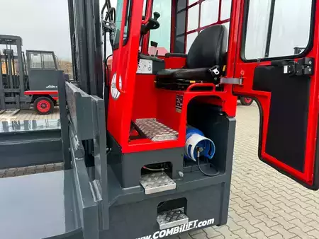 Combilift C6000 /Wide positioner/AC/Only 4675 hours !!! | 4