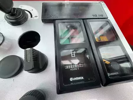 Combilift C6000 /Wide positioner/AC/Only 4675 hours !!! | 5