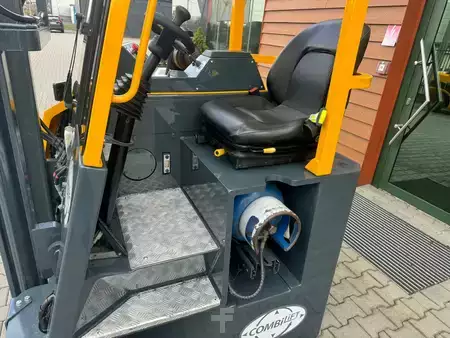 Combilift CB3000 //2016 year // Toyota engine | 6